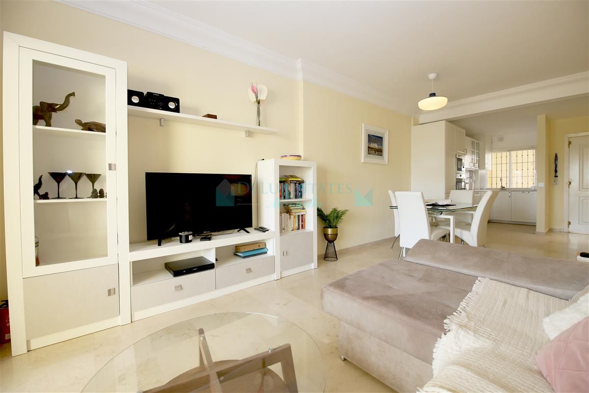 Apartment for rent in Estepona