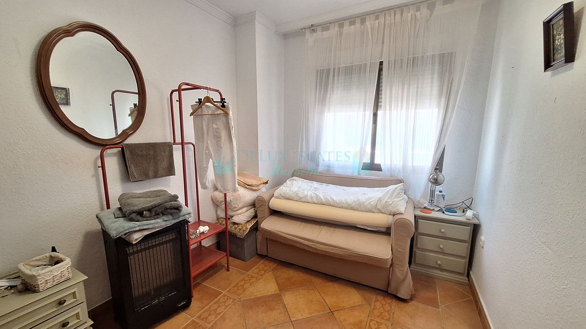 Commercial Premises for sale in Estepona