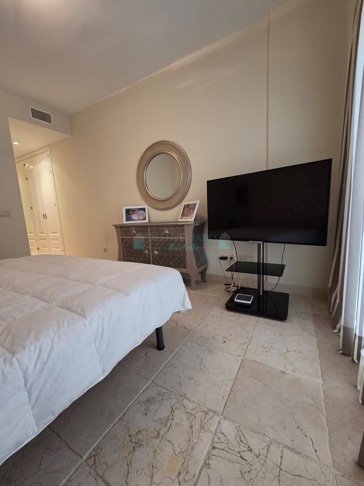 Ground Floor Apartment for sale in Estepona