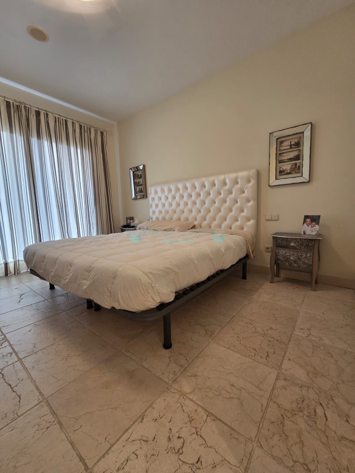 Ground Floor Apartment for sale in Estepona