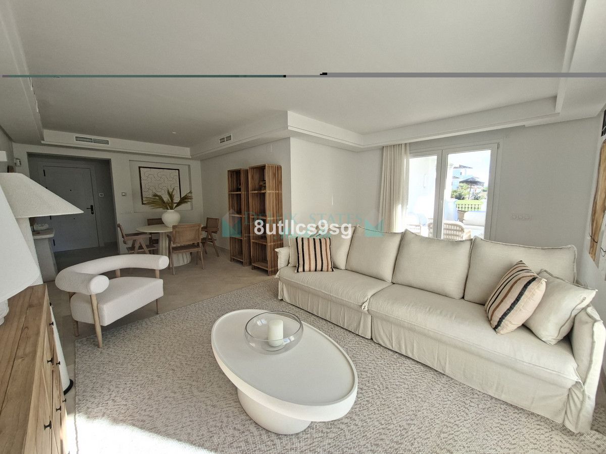 Apartment for sale in Aloha, Nueva Andalucia