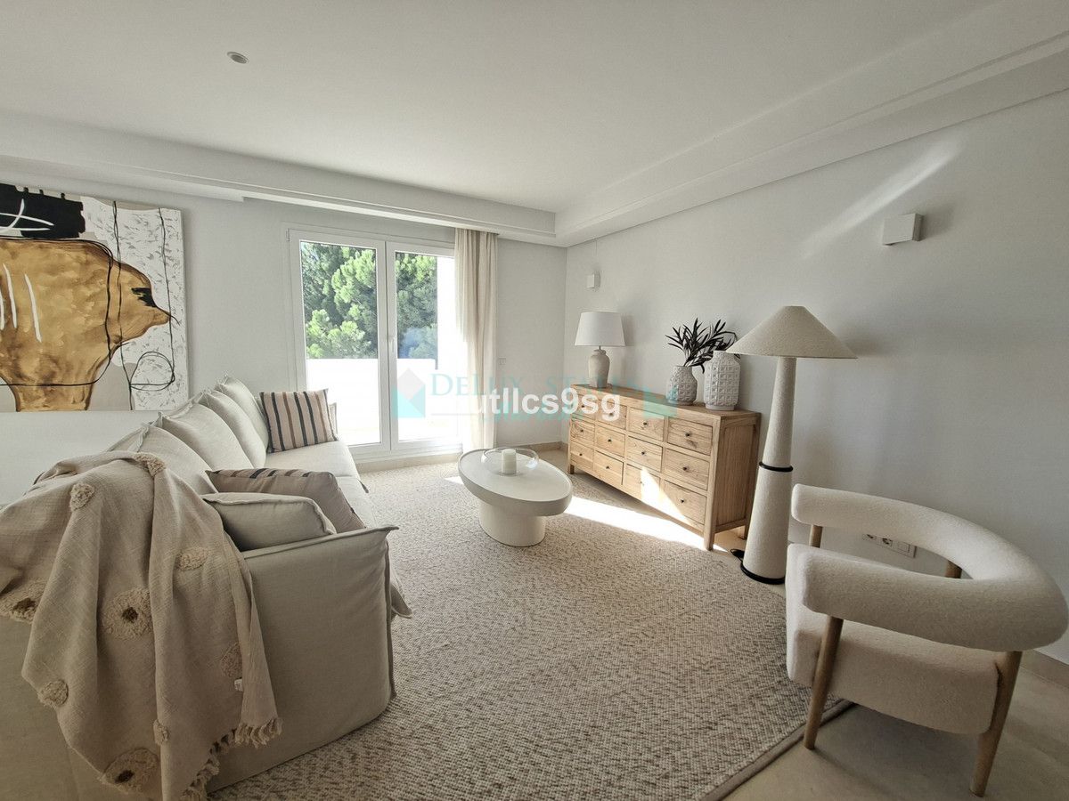 Apartment for sale in Aloha, Nueva Andalucia
