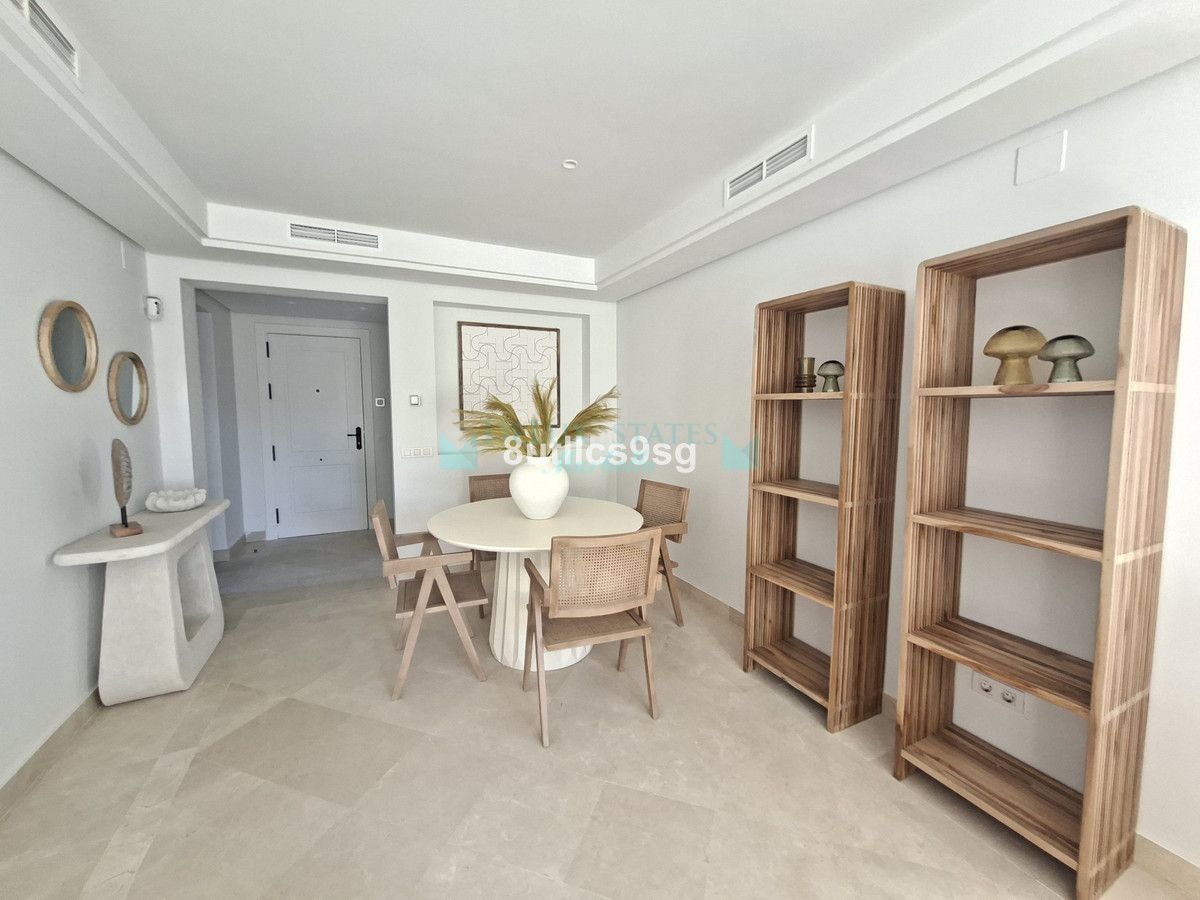 Apartment for sale in Aloha, Nueva Andalucia