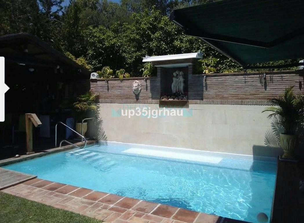 Ground Floor Apartment for sale in Estepona