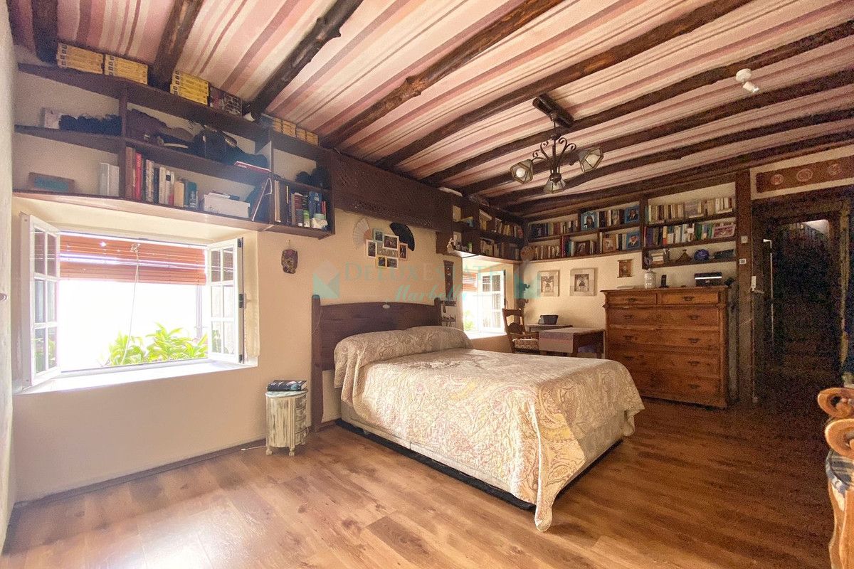 Town House for sale in Marbella