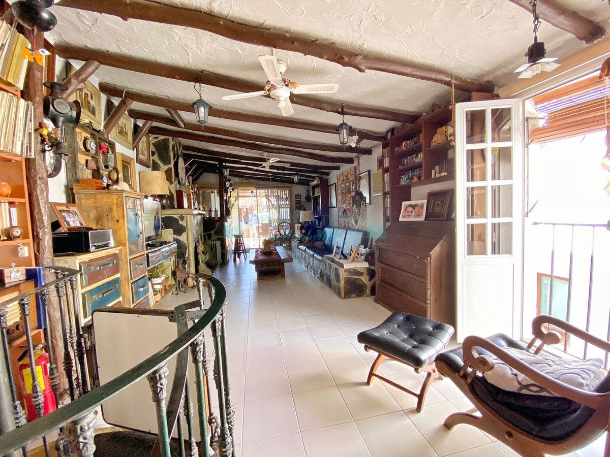 Town House for sale in Marbella