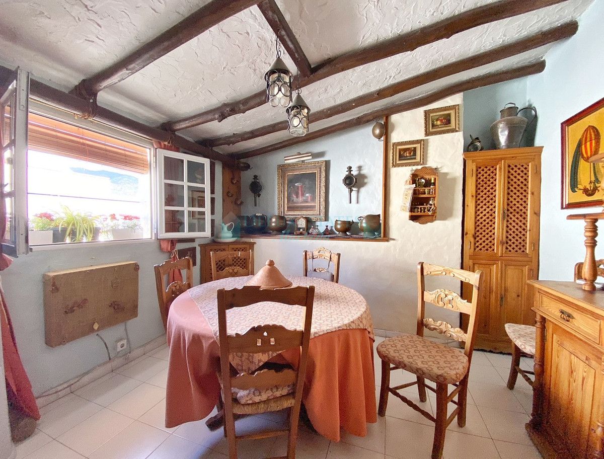 Town House for sale in Marbella