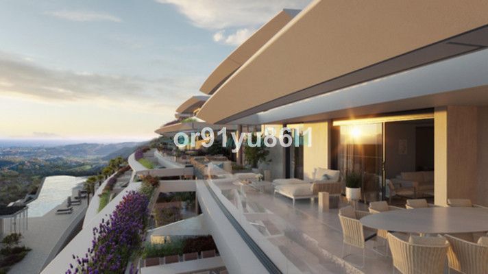 Apartamento Planta Baja en venta en Benahavis