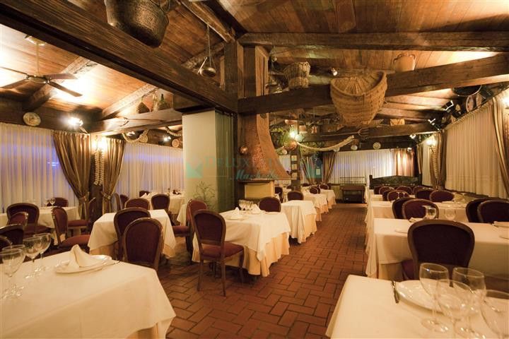 Restaurant for sale in Nueva Andalucia