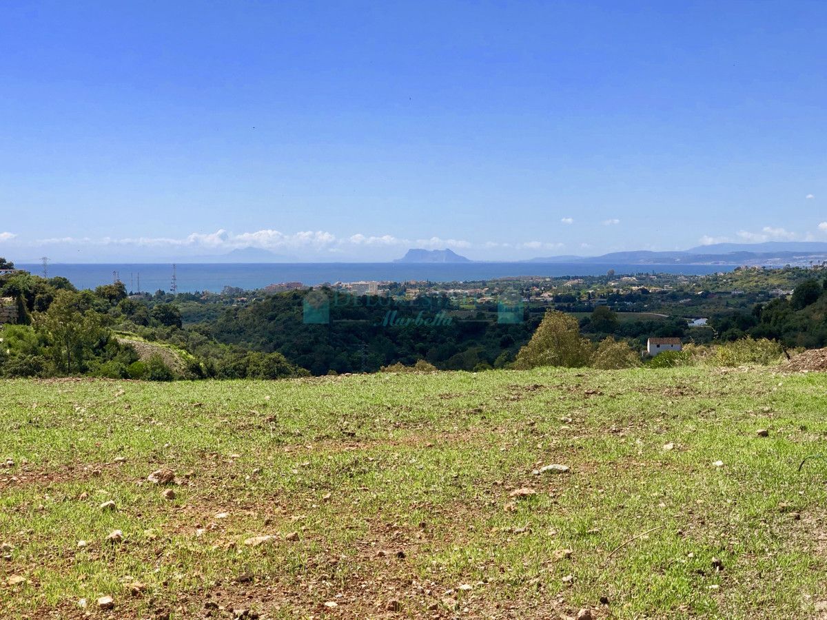 Residential Plot for sale in Estepona