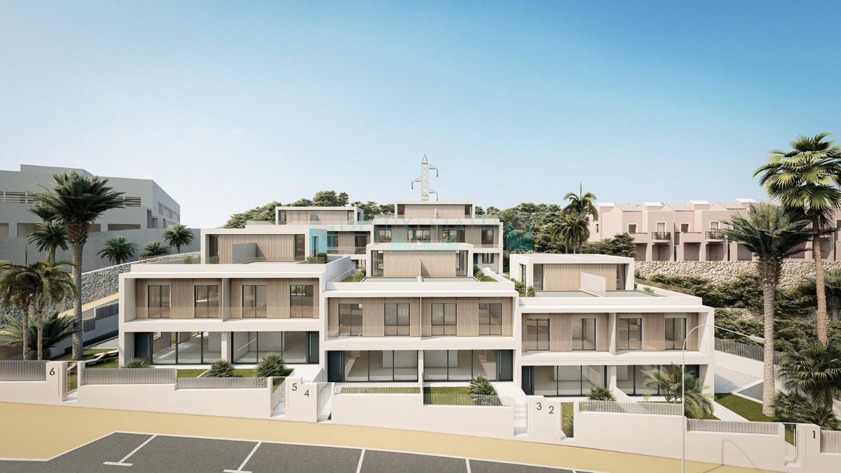 Villa Pareada en venta en Estepona