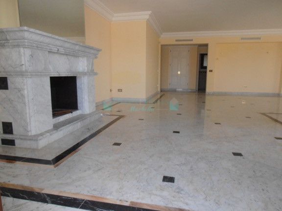Apartment for rent in Sierra Blanca, Marbella Golden Mile