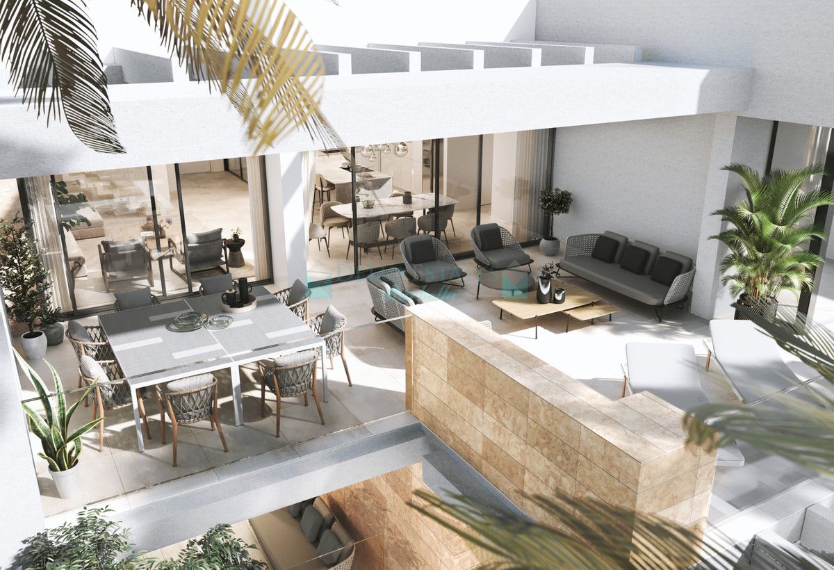 Ground Floor Apartment for sale in New Golden Mile, Estepona