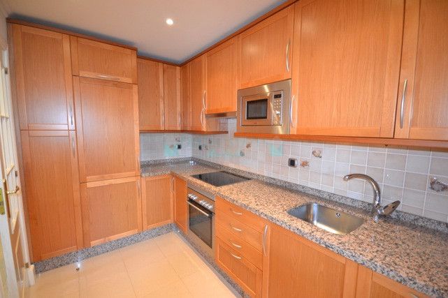 Town House for sale in Marbella Golden Mile