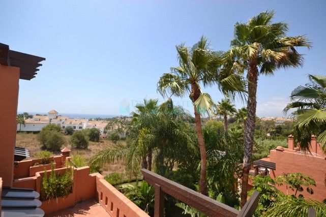 Town House for sale in Marbella Golden Mile
