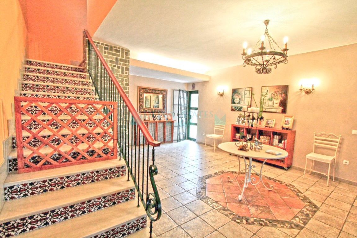 Villa for sale in Elviria, Marbella East