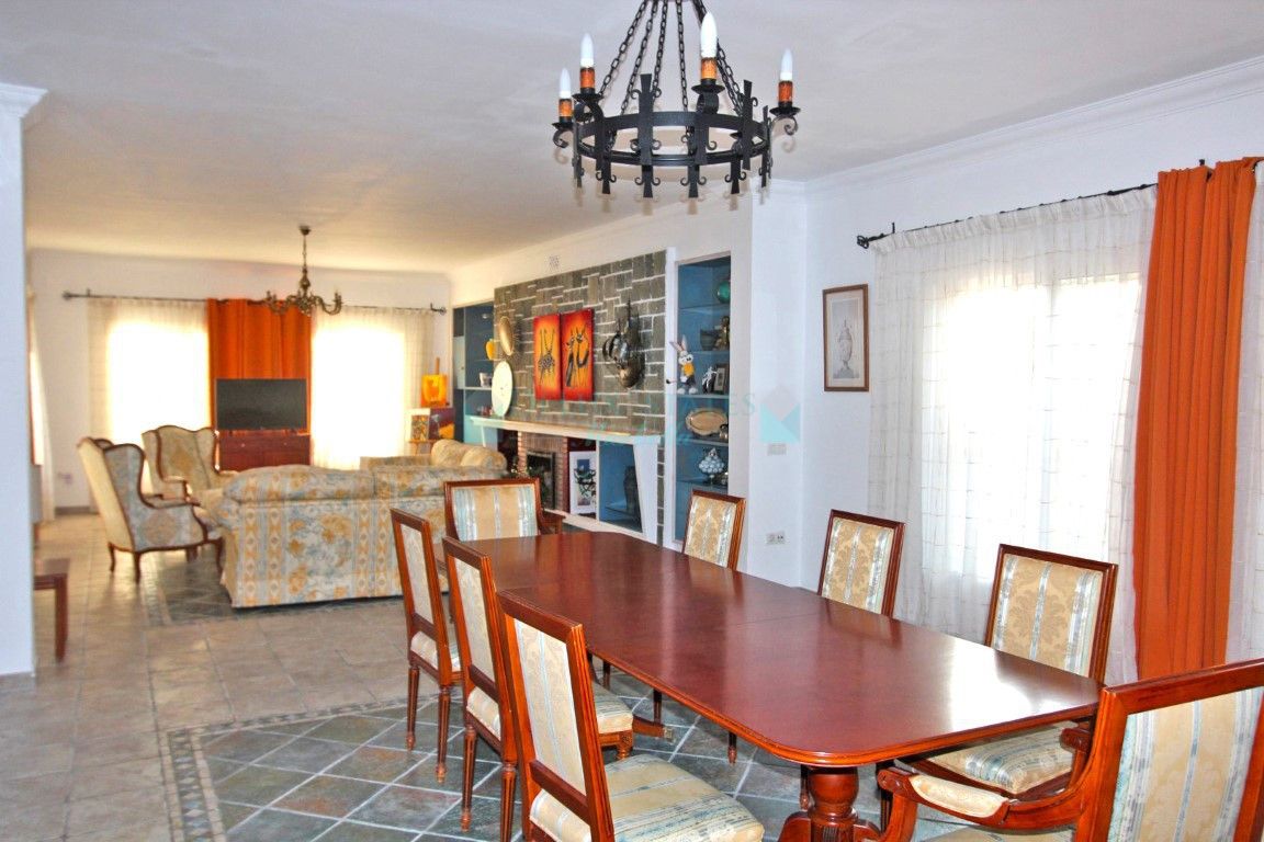 Villa for sale in Elviria, Marbella East