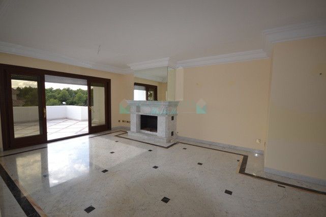 Penthouse for rent in Sierra Blanca, Marbella Golden Mile