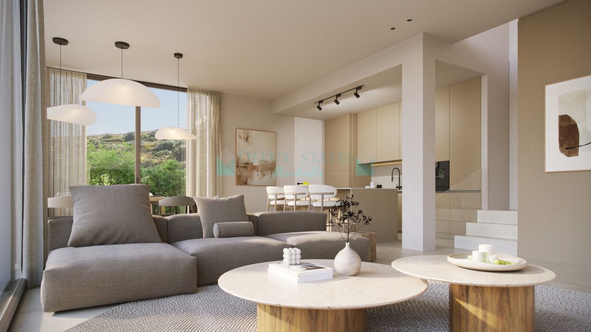 Villa for sale in Estepona