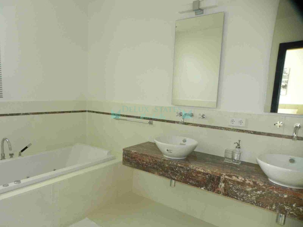 Semi Detached Villa for sale in Sierra Blanca, Marbella Golden Mile