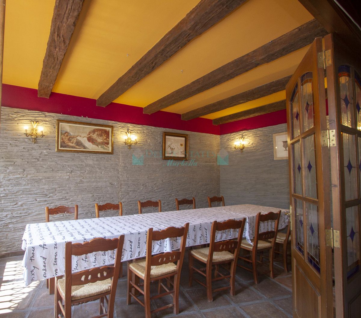 Restaurant for sale in Marbesa, Marbella East