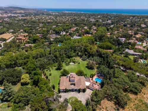 Preciosa Villa al clásico estilo cortijo con mucho encanto