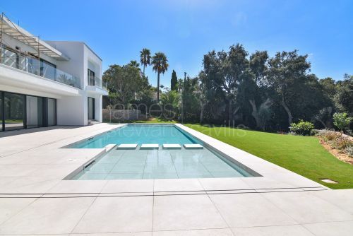 Brand new modern style villa in the Central area of Sotogrande - completion Autumn 2025