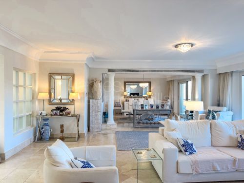 Ático Dúplex en Valgrande, Sotogrande – Privacidad, Luz Natural y Excelentes Zonas Comunes