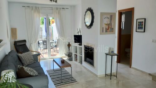 3 bedroom/2 bathroom townhouse close to all amenities in Guadiaro, next to Sotogrande