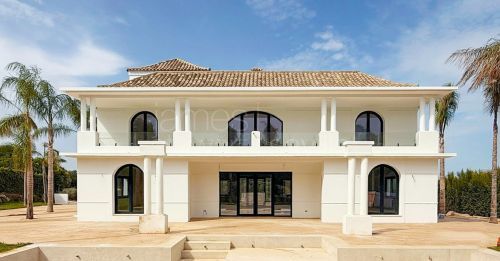 Villa for sale in Sotogrande Alto