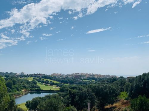 Plot for built a villa in La Reserva, Sotogrande