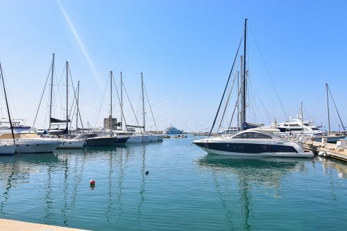 Berth for sale in Pantalán 1, Puerto Deportivo de Sotogrande