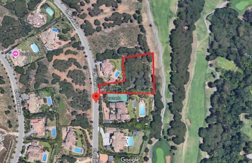 Generous Plot for Sale Near Almenara Golf, Sotogrande Alto