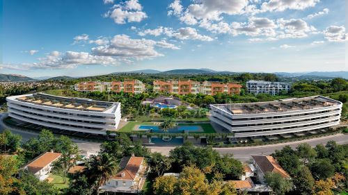 Off-Plan Apartments for Sale in Manilva with Sea Views, Gardens and Penthouses