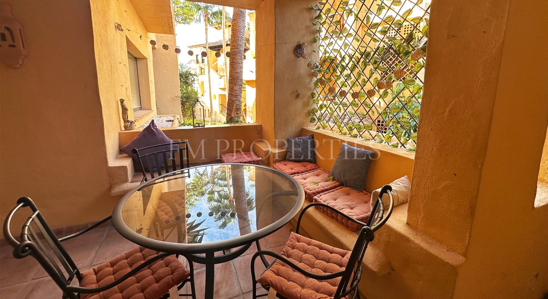 Appartement  à El Campanario, Estepona Est, Estepona