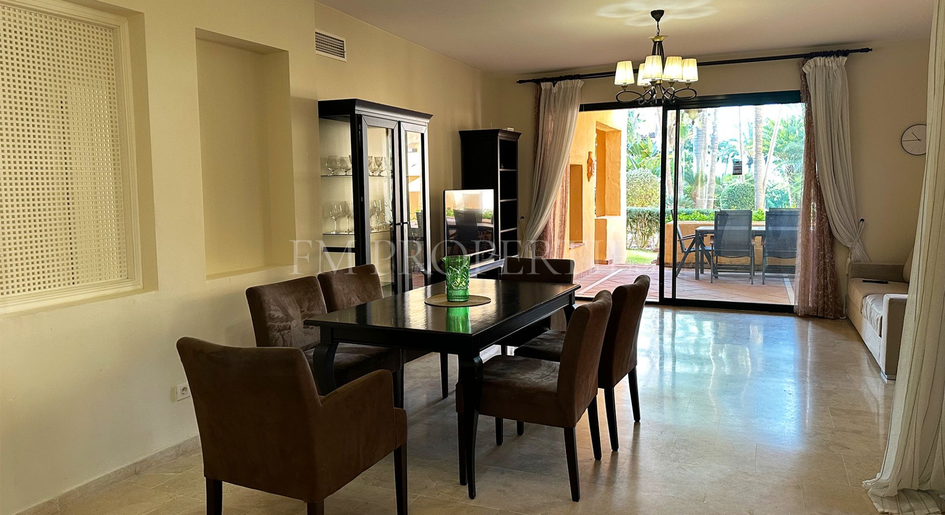 Appartement  à El Campanario, Estepona Est, Estepona