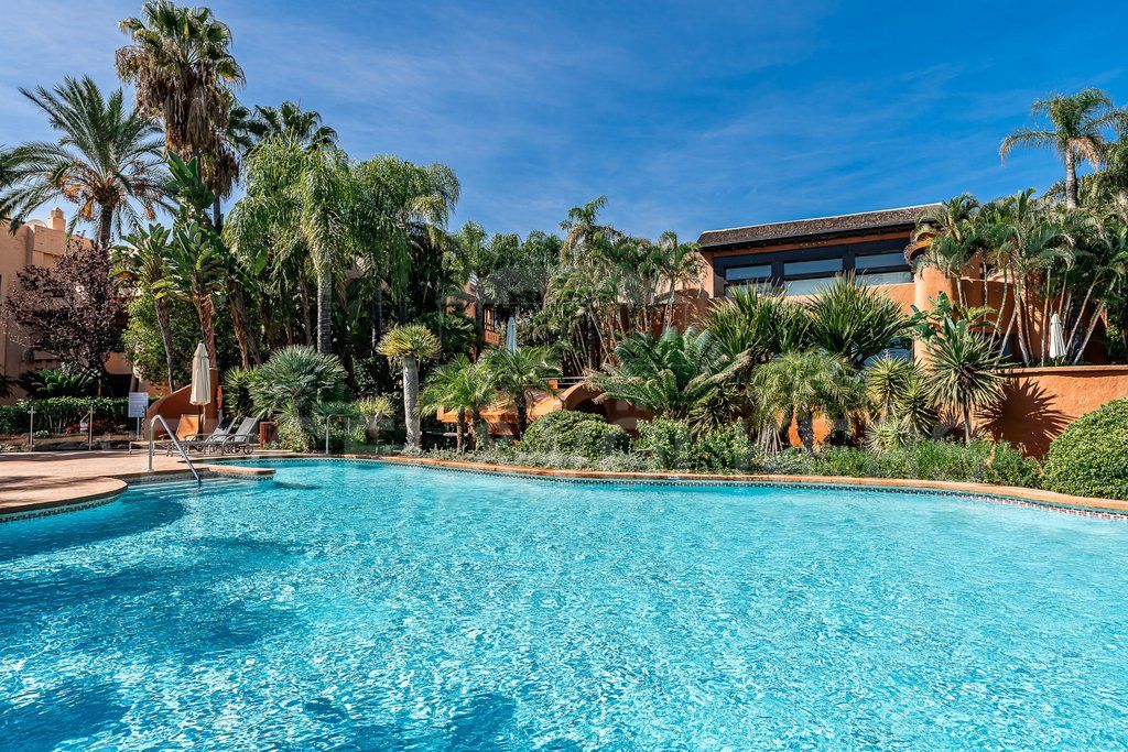 Luxeriöse Wohnung im Mansion Club, Nagüeles