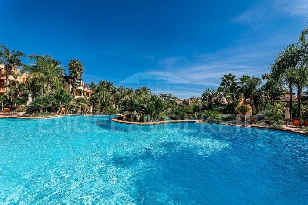 Luxeriöse Wohnung im Mansion Club, Nagüeles