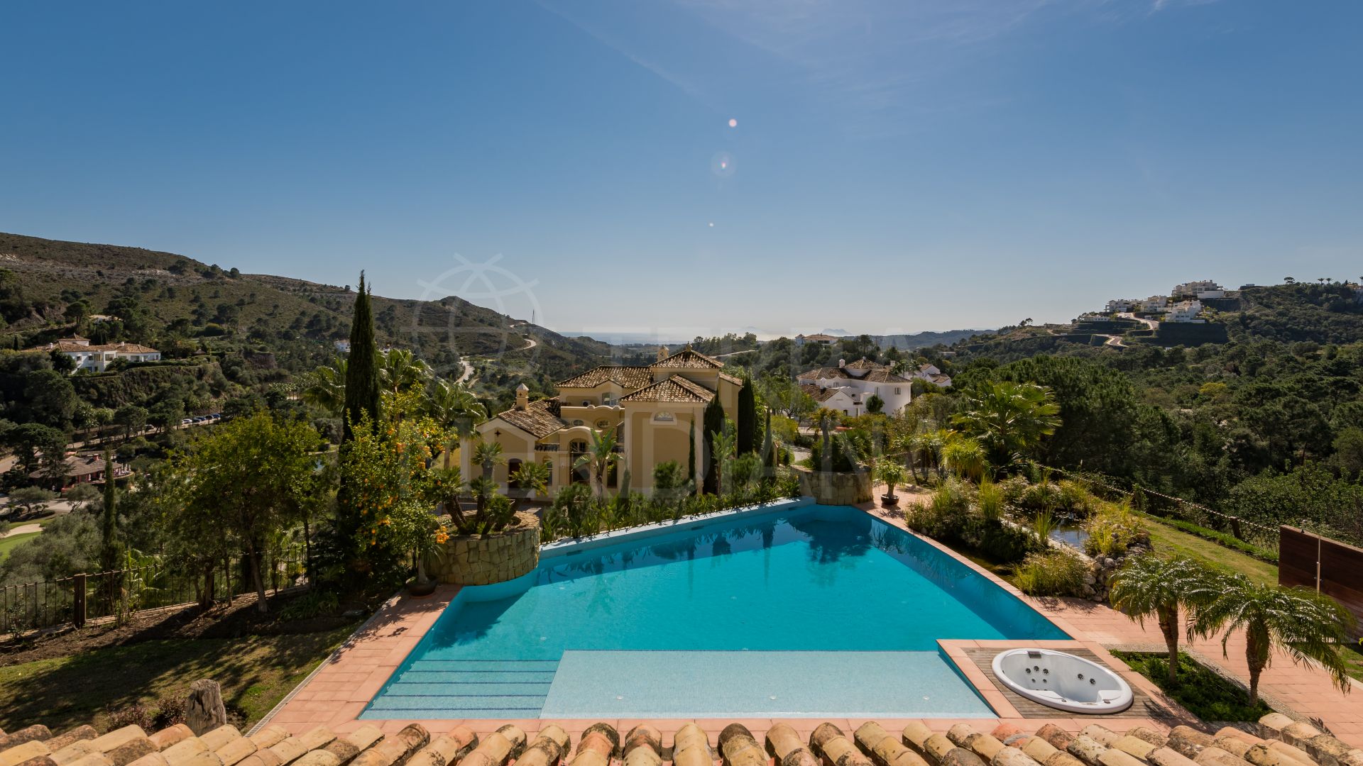 Stunning luxury villa with sweeping views for sale in Marbella Club Golf Resort, Benahavis