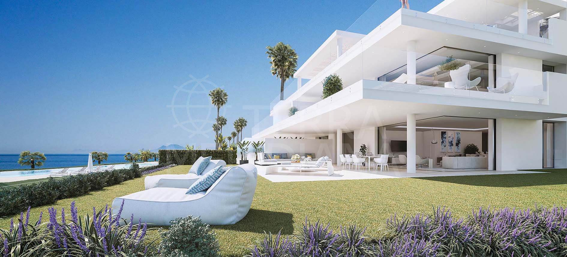 EMARE, Estepona - Magníficas residencias nuevas junto a la playa en la Nueva Milla de Oro con diseño contemporáneo