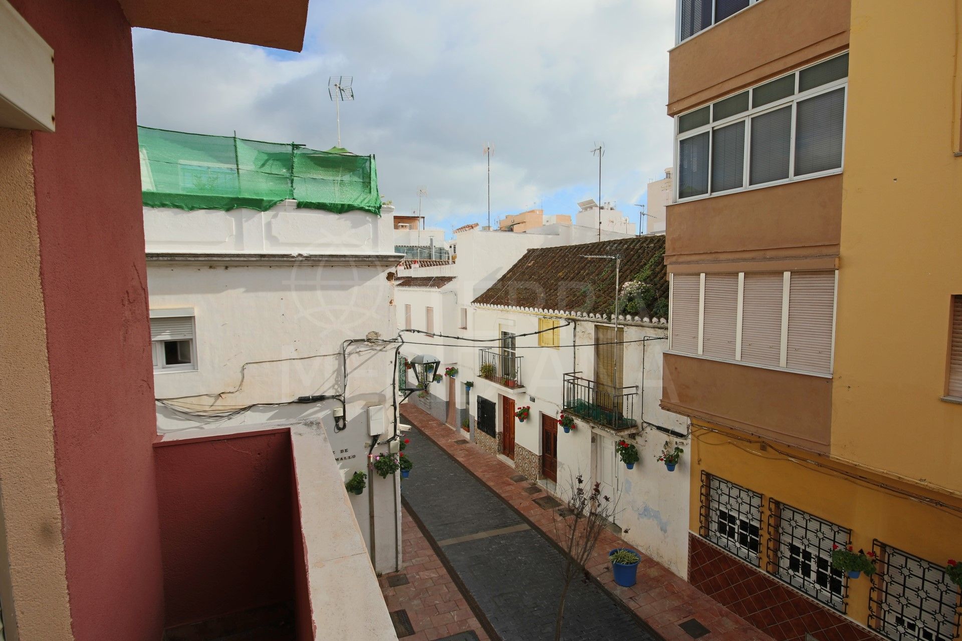 5 storey building for sale to reform in the centre of Estepona