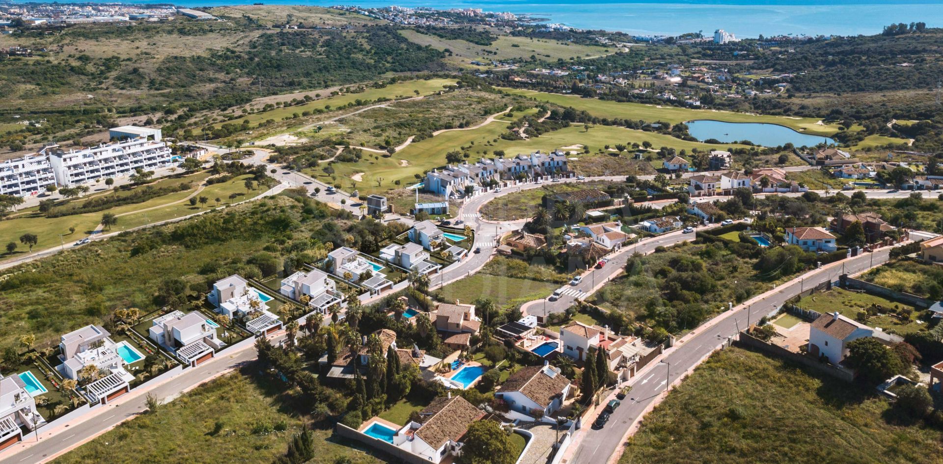Stunning brand new contemporary villa with sea views for sale in Valle Romano in Estepona