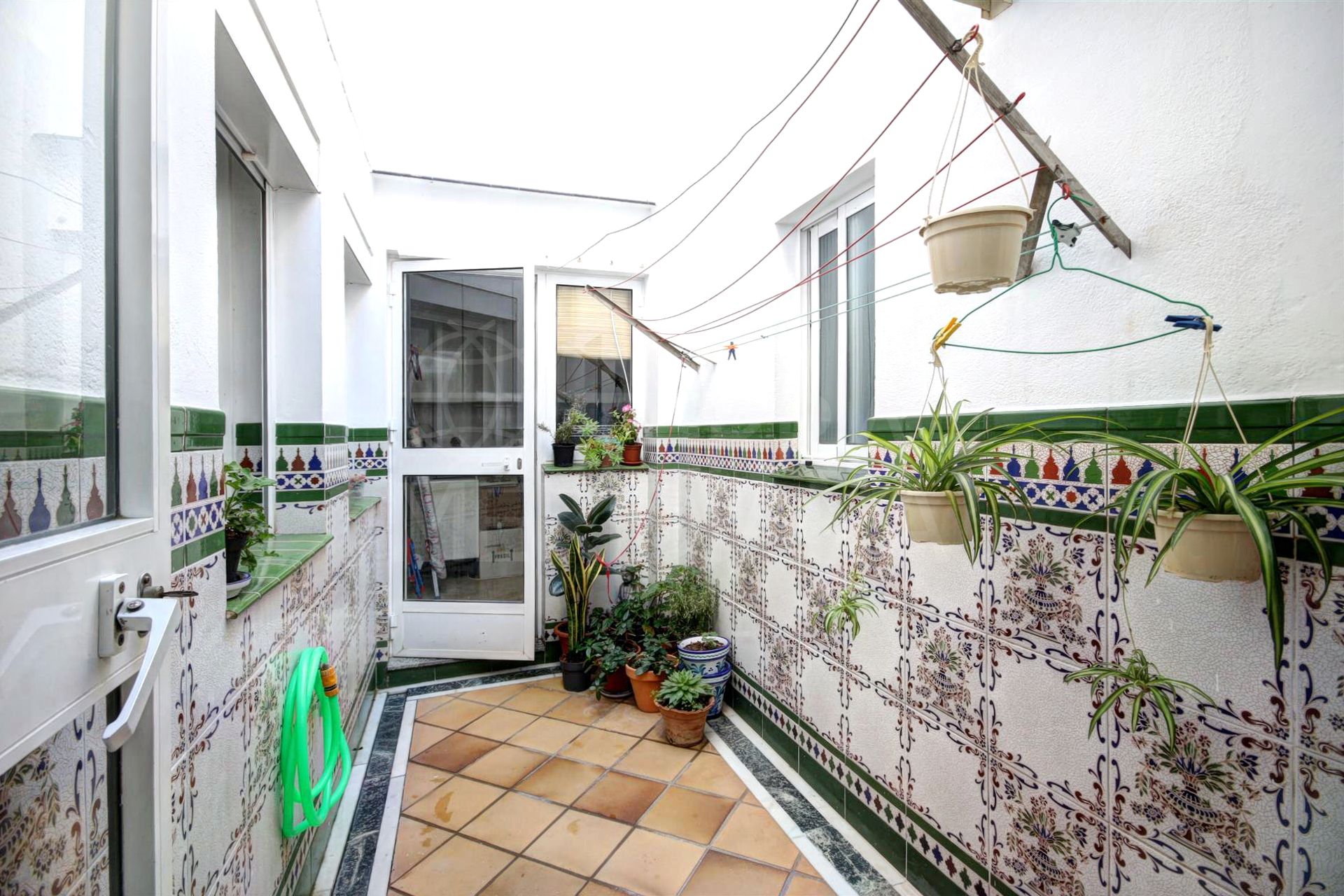 Very large townhouse divided into 4 apartments, for sale in the old town centre of Estepona