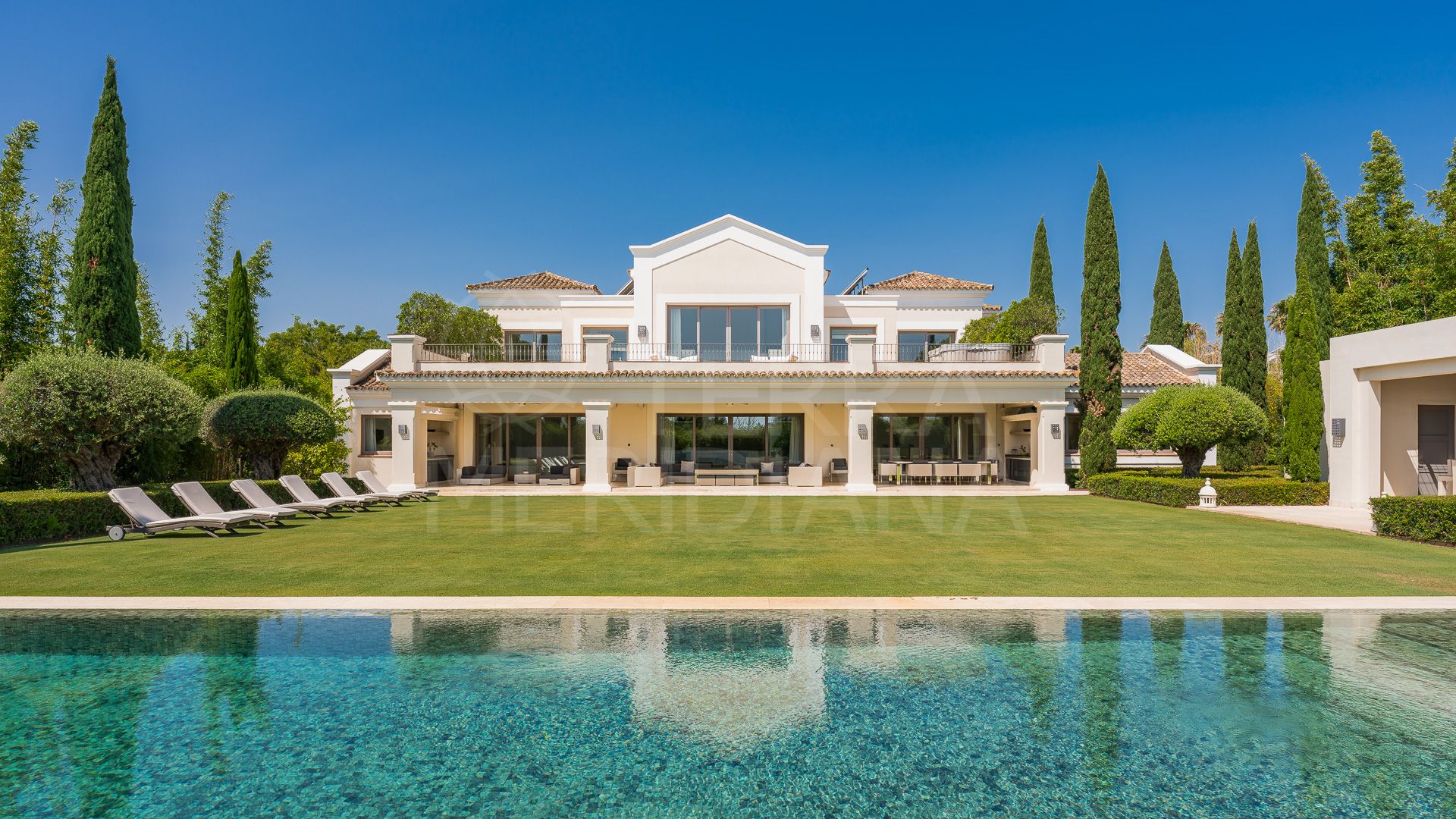 Warm contemporary villa with sea views offering complete privacy for sale in Sotogrande