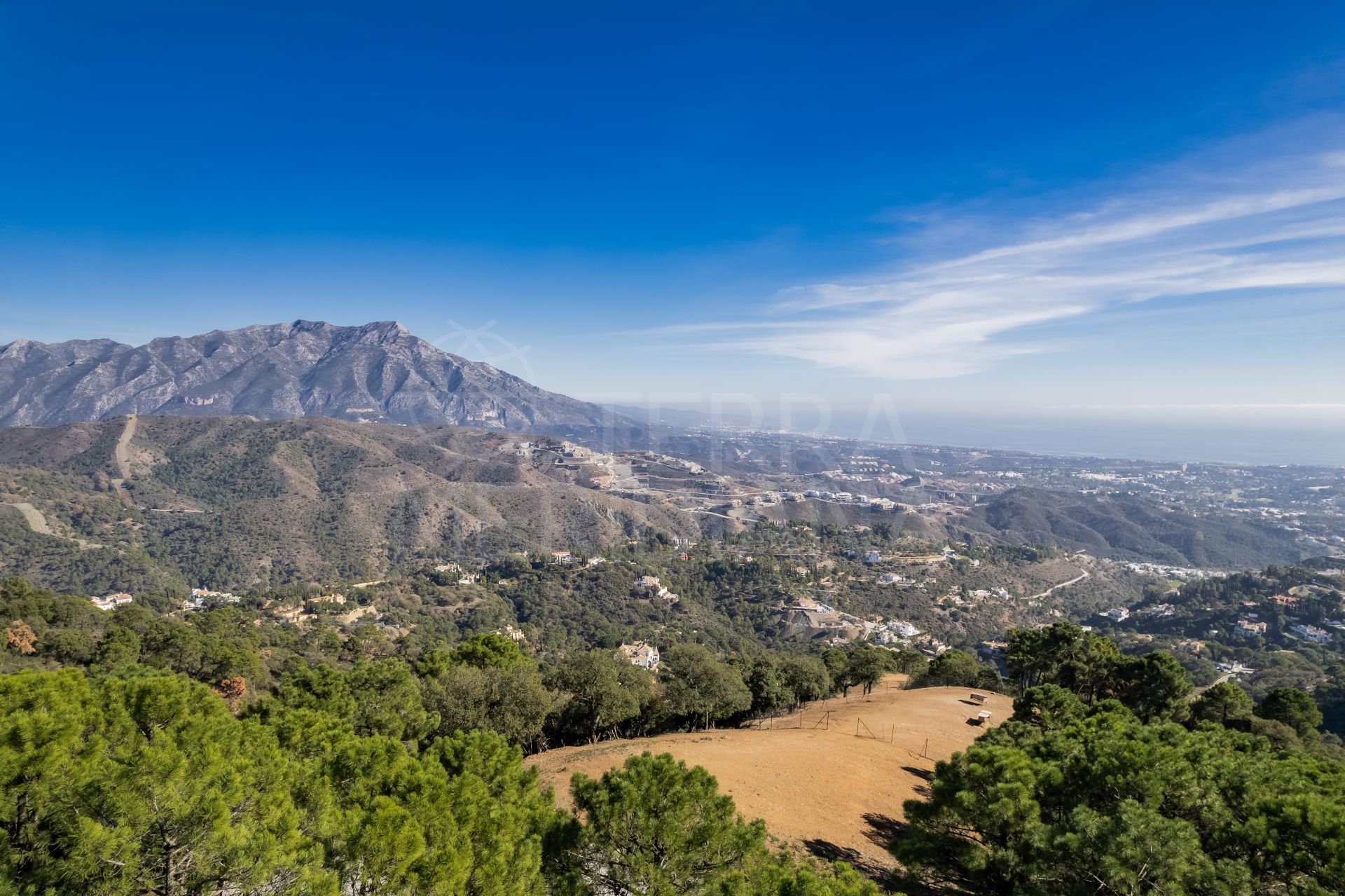 Parcelle exceptionnelle à vendre dans le secteur A de La Zagaleta avec vue panoramique sur la mer