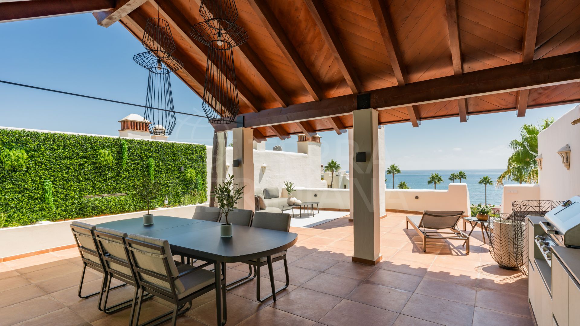 Beautifully redesigned modern penthouse for sale in exclusive Bahía del Velerín, Estepona
