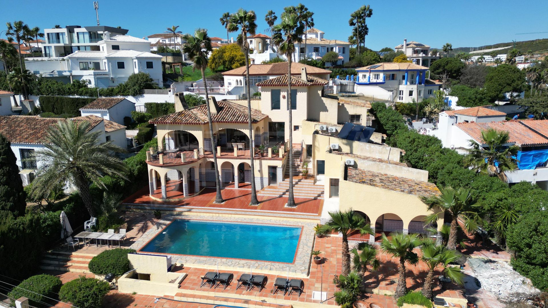 Andalusian Villa with Panoramic Sea Views in Buenas Noches, Estepona West
