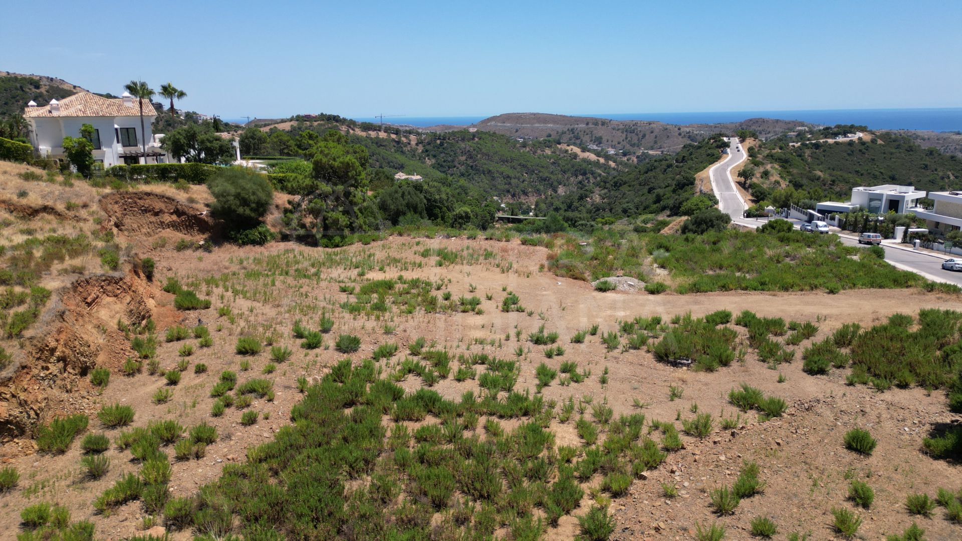 Plot with project and sea views for sale in the exclusive Monte Mayor, Benahavis