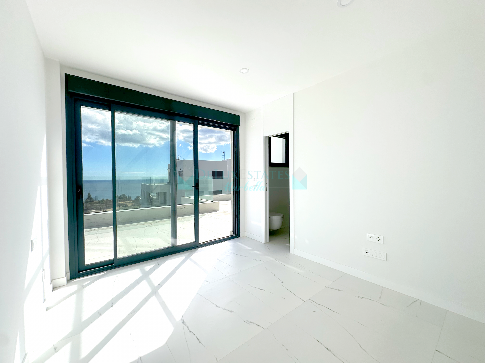 Penthouse for sale in Casares Playa, Casares