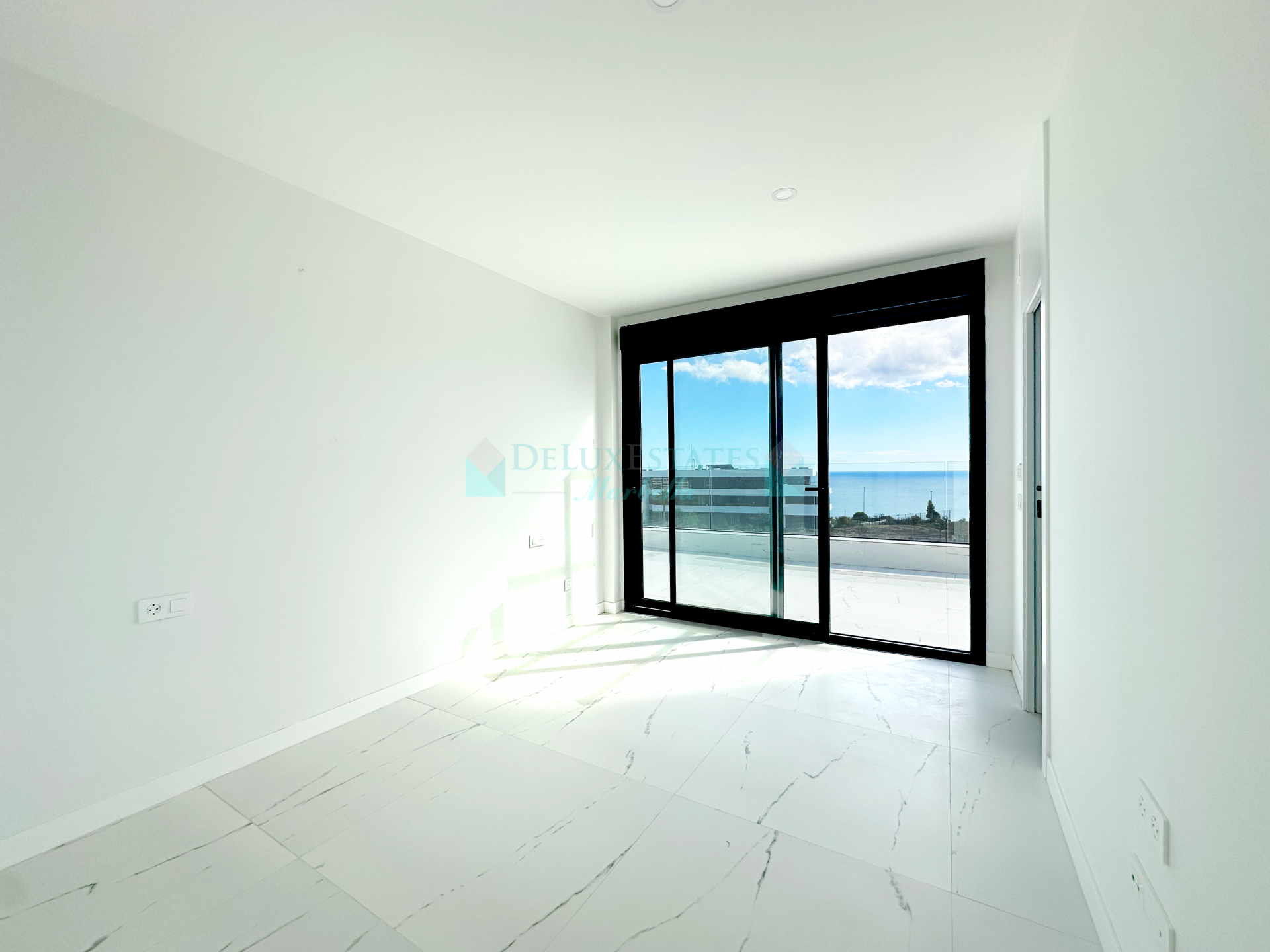 Penthouse for sale in Casares Playa, Casares